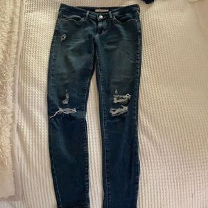 711 skinny Levi’s